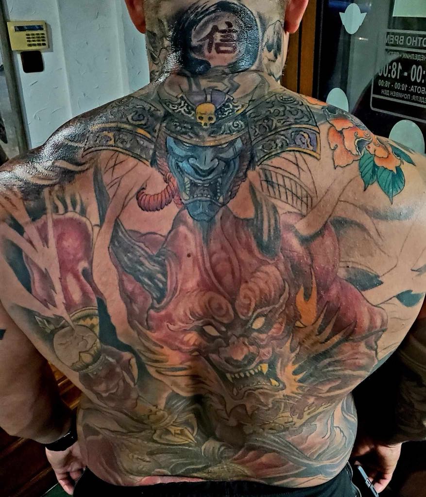 tatto back master art tattoo