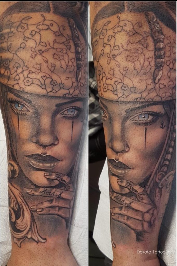 tatto hand