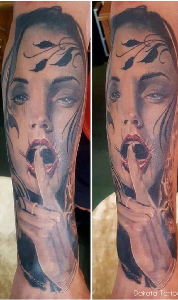 tatto hand